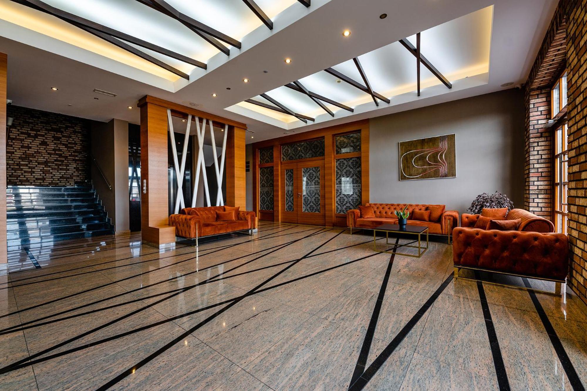 Hotel Alhar Lubliniec Kültér fotó