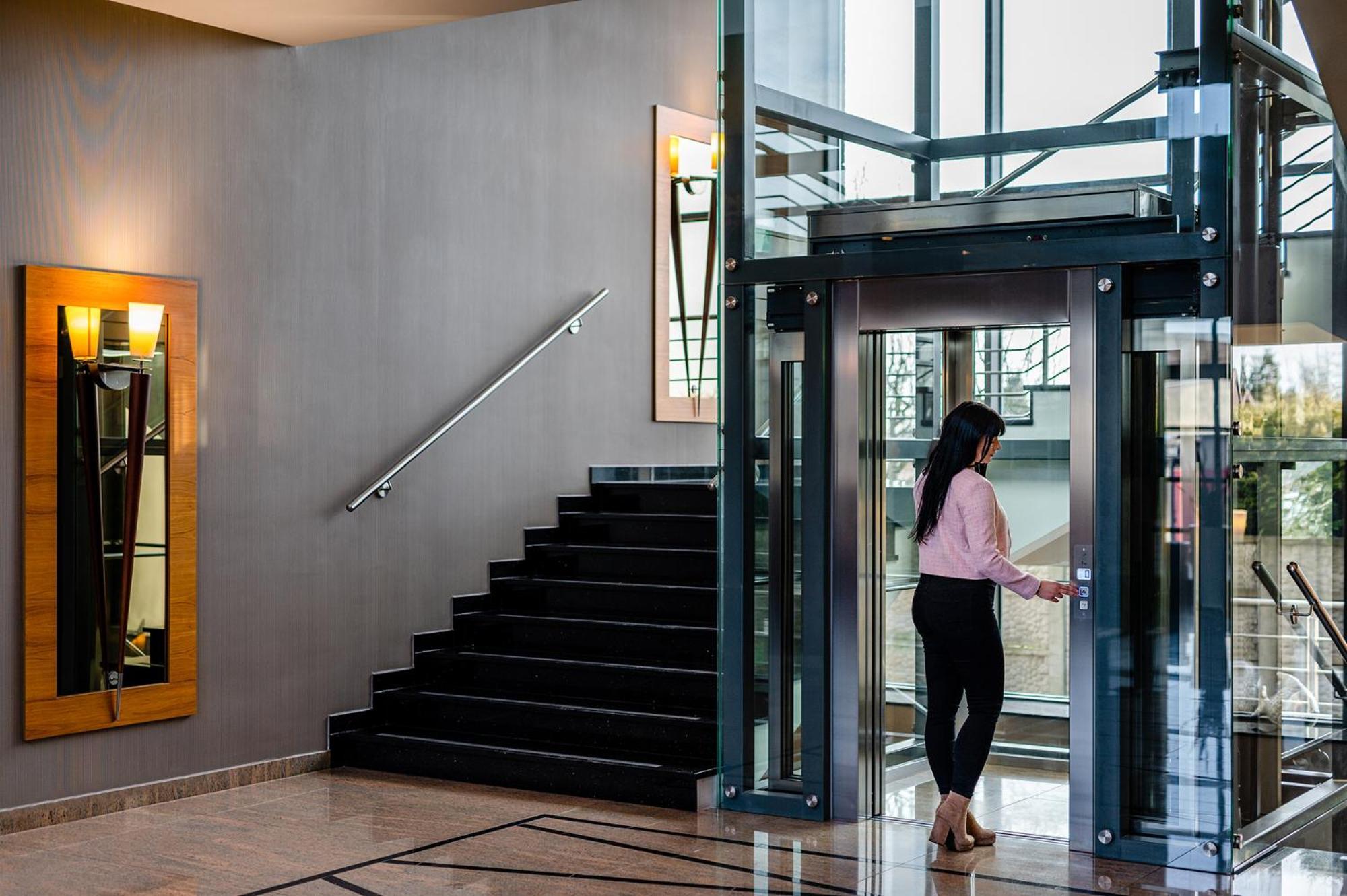 Hotel Alhar Lubliniec Kültér fotó